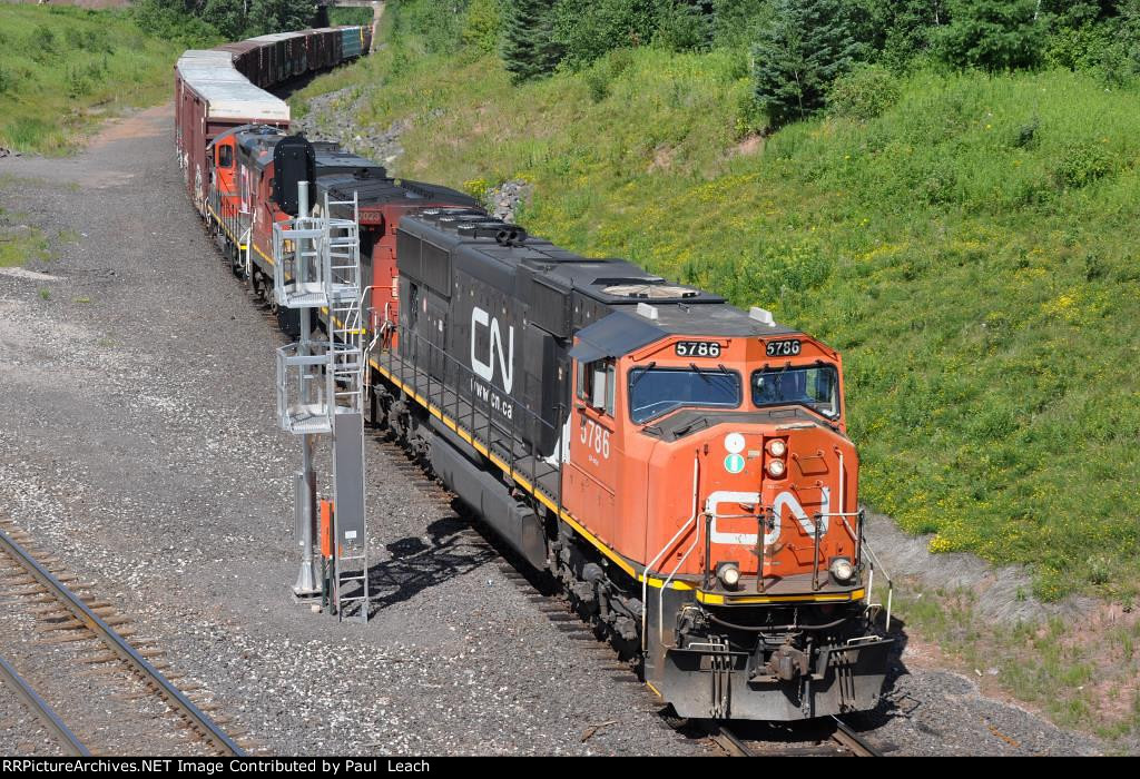 Eastbound manifest approaches the junction